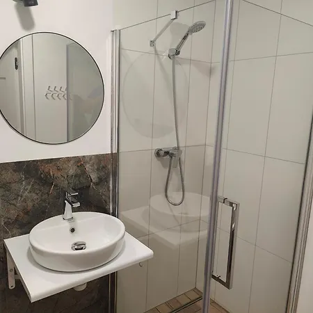 Lejlighed Turkusowa Kamienica Pierwoszyno