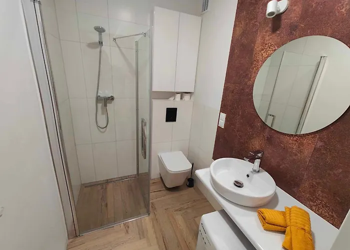 Turkusowa Kamienica Lägenhet Pierwoszyno