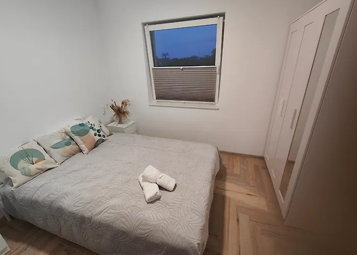 Lägenhet Turkusowa Kamienica Pierwoszyno