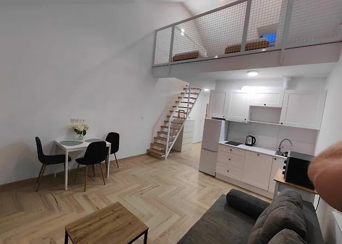 Turkusowa Kamienica Lägenhet Pierwoszyno